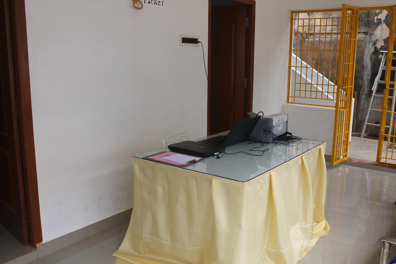 Chettinad Packer Hostel Kānādukāttān Exterior foto
